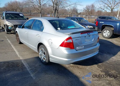2011 Ford Fusion Se из США, поврежденный, VIN 3FAHP0HA4BR132151